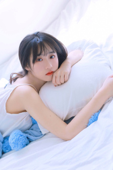 砸钱宝马女
